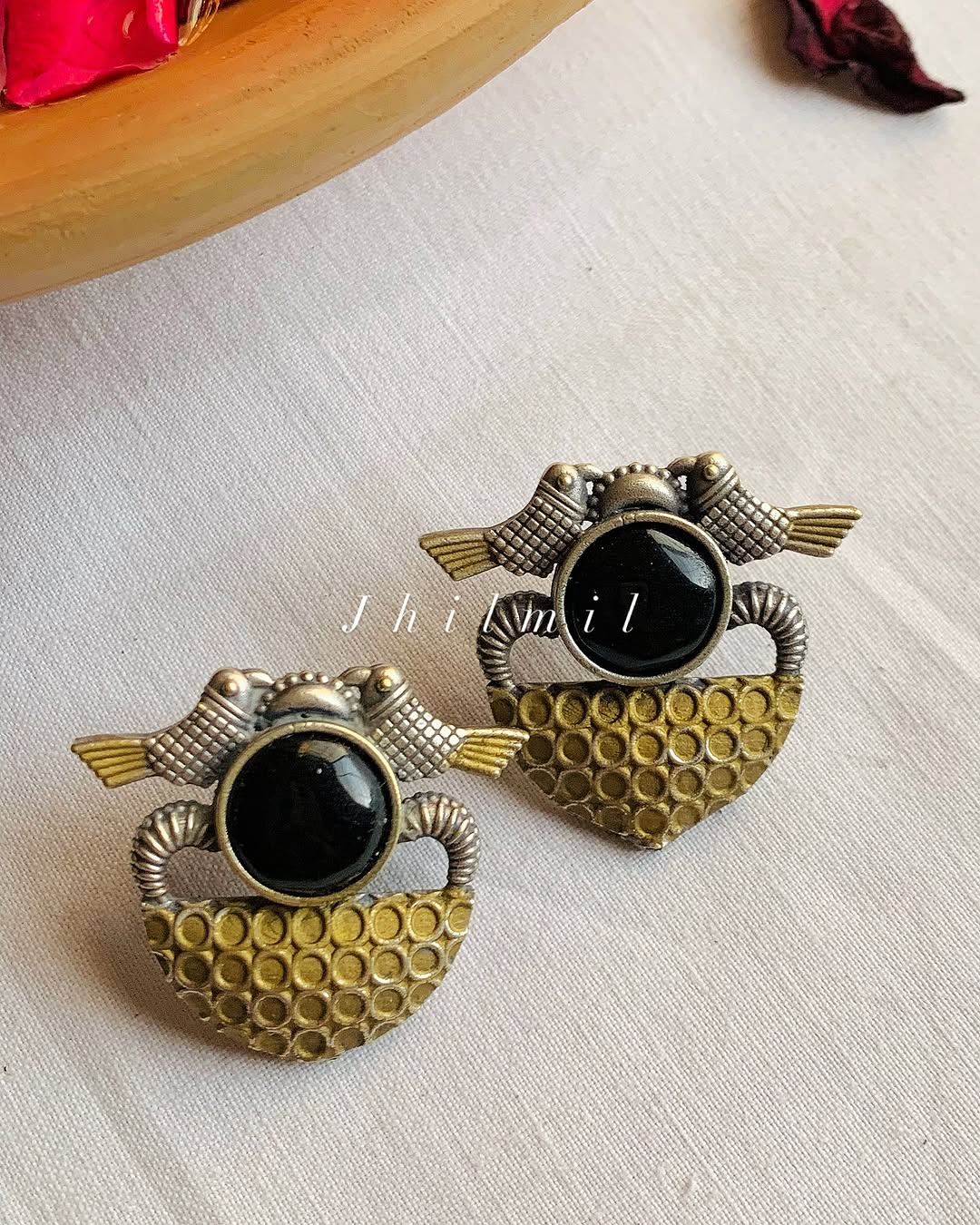 Chirya Dual tone Ear Candy