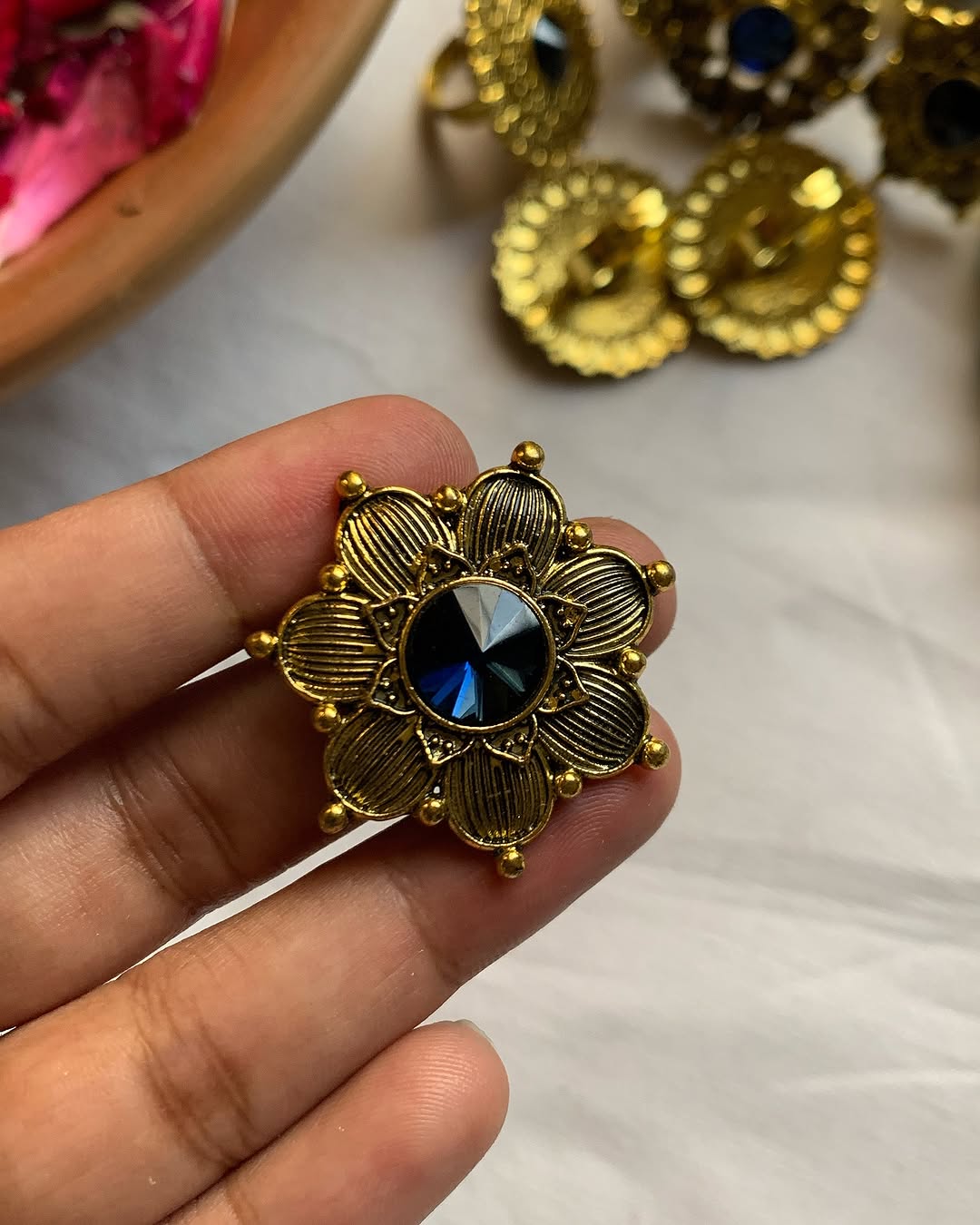 Oxidized Ring - 18