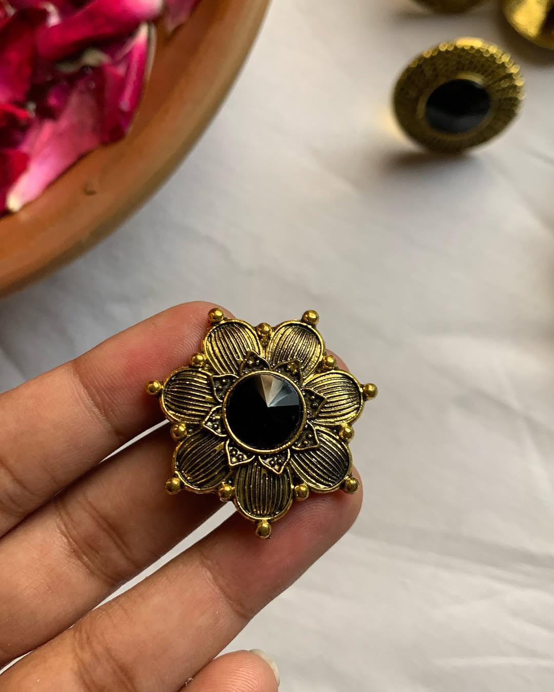 Oxidized Ring - 18