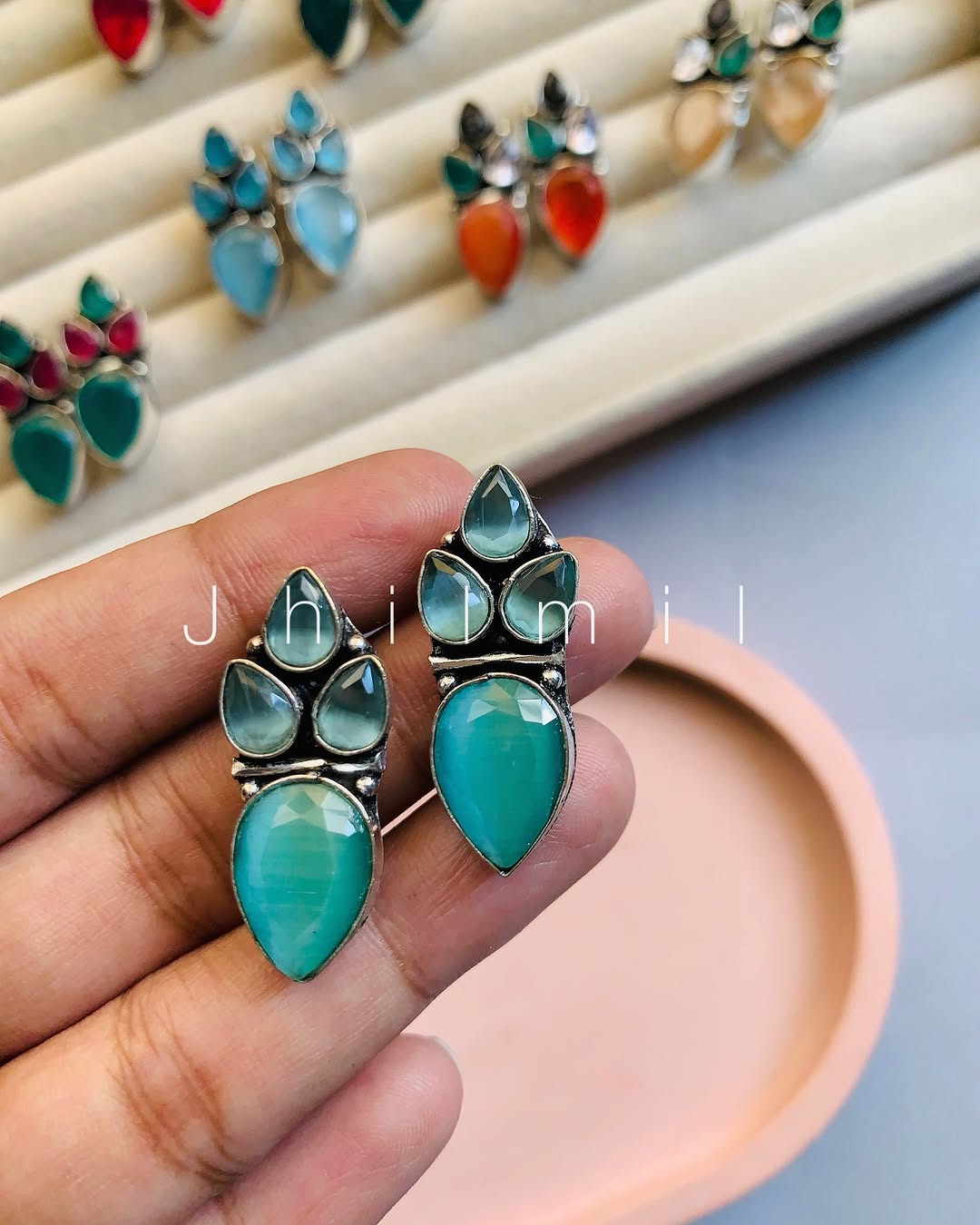 Mini Petal Ear candy