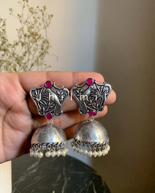Bird carved stone jhumki
