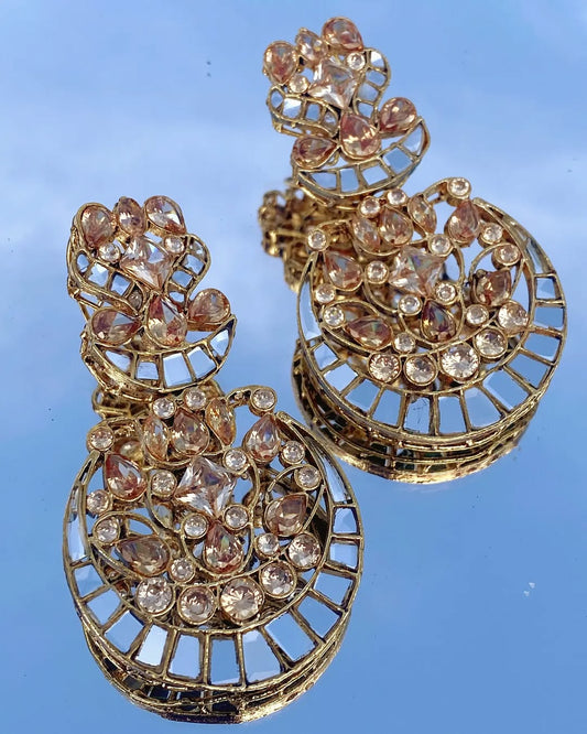 Zirconia cut work earrings