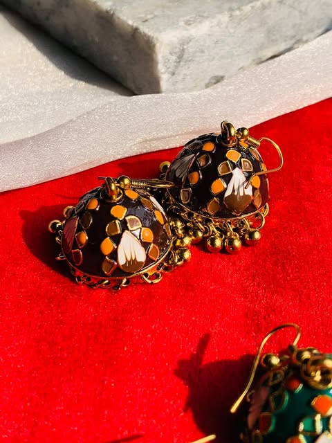 Meena Jhumki