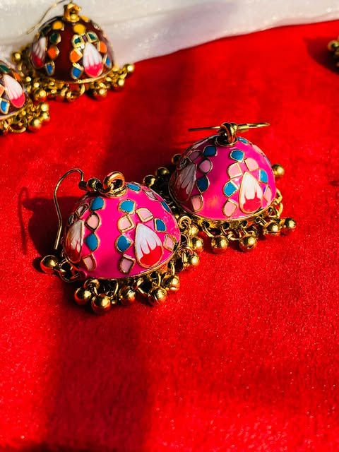 Meena Jhumki