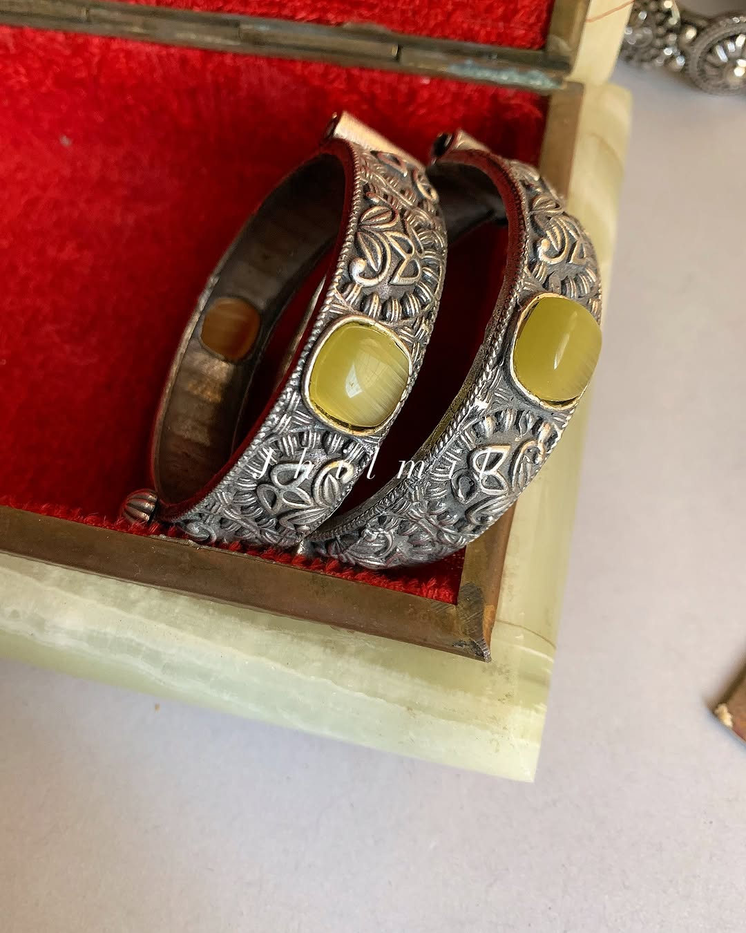 Candy Stone kara