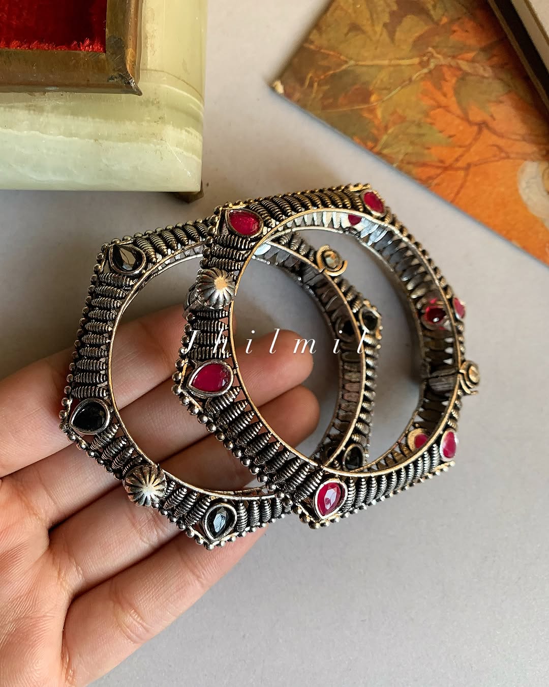 Sitara Studded kara