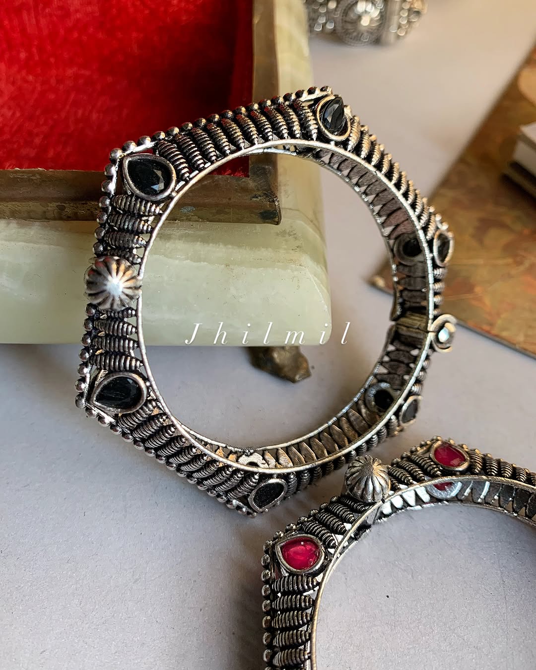 Sitara Studded kara