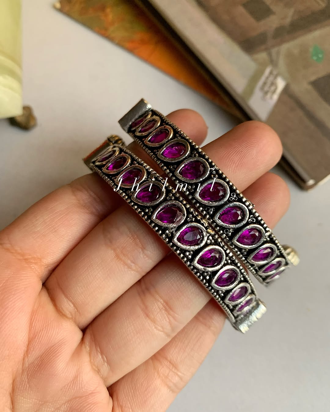 Tear stone studded kara