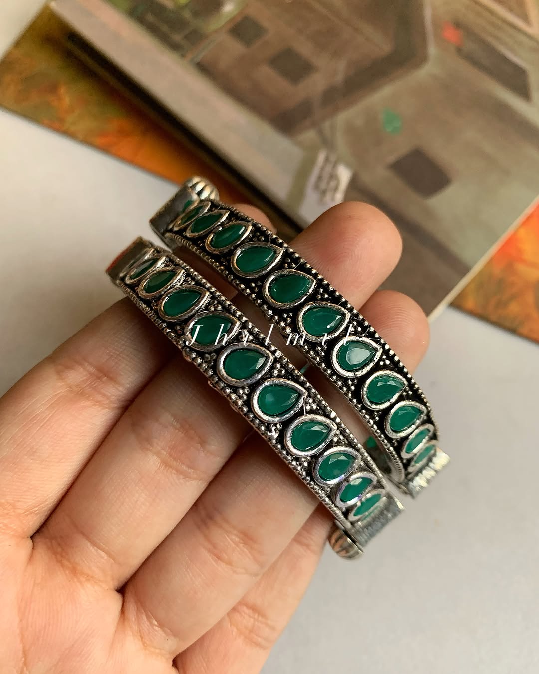 Tear stone studded kara