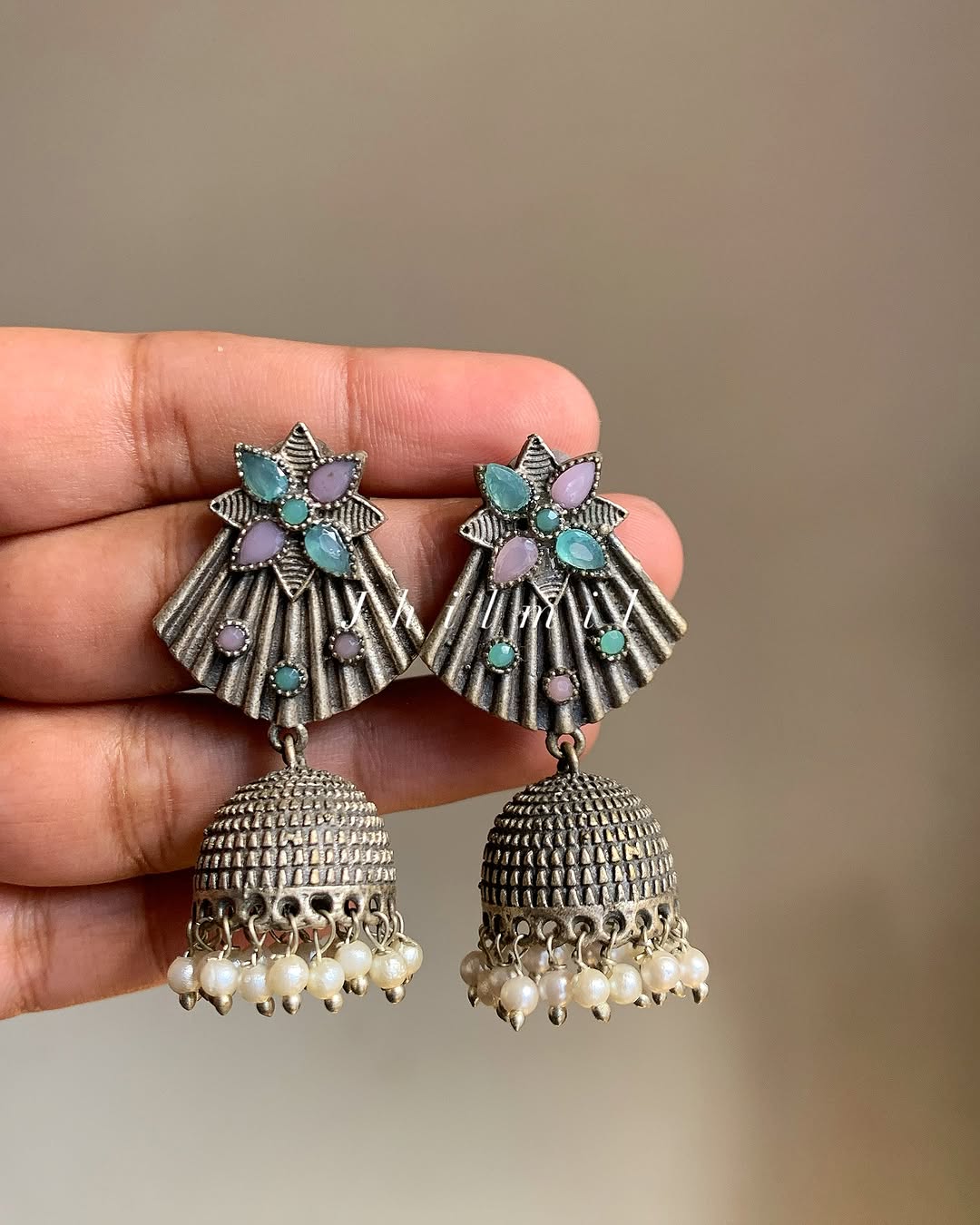 Rim Jhim jhumki