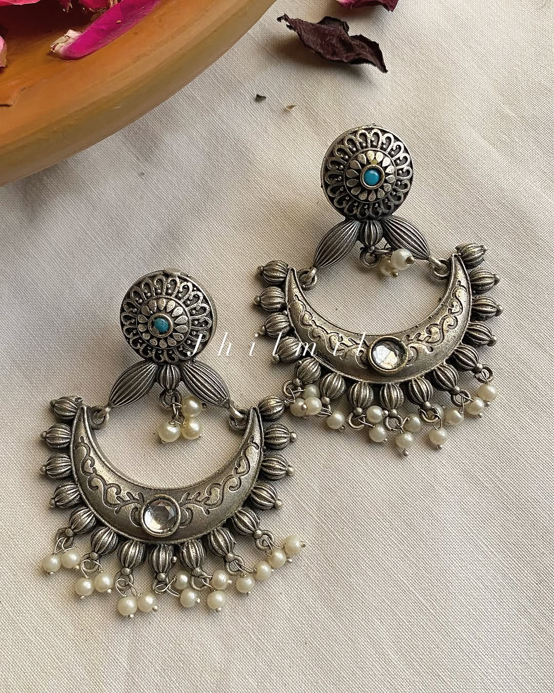Nigarish chand bali earrings