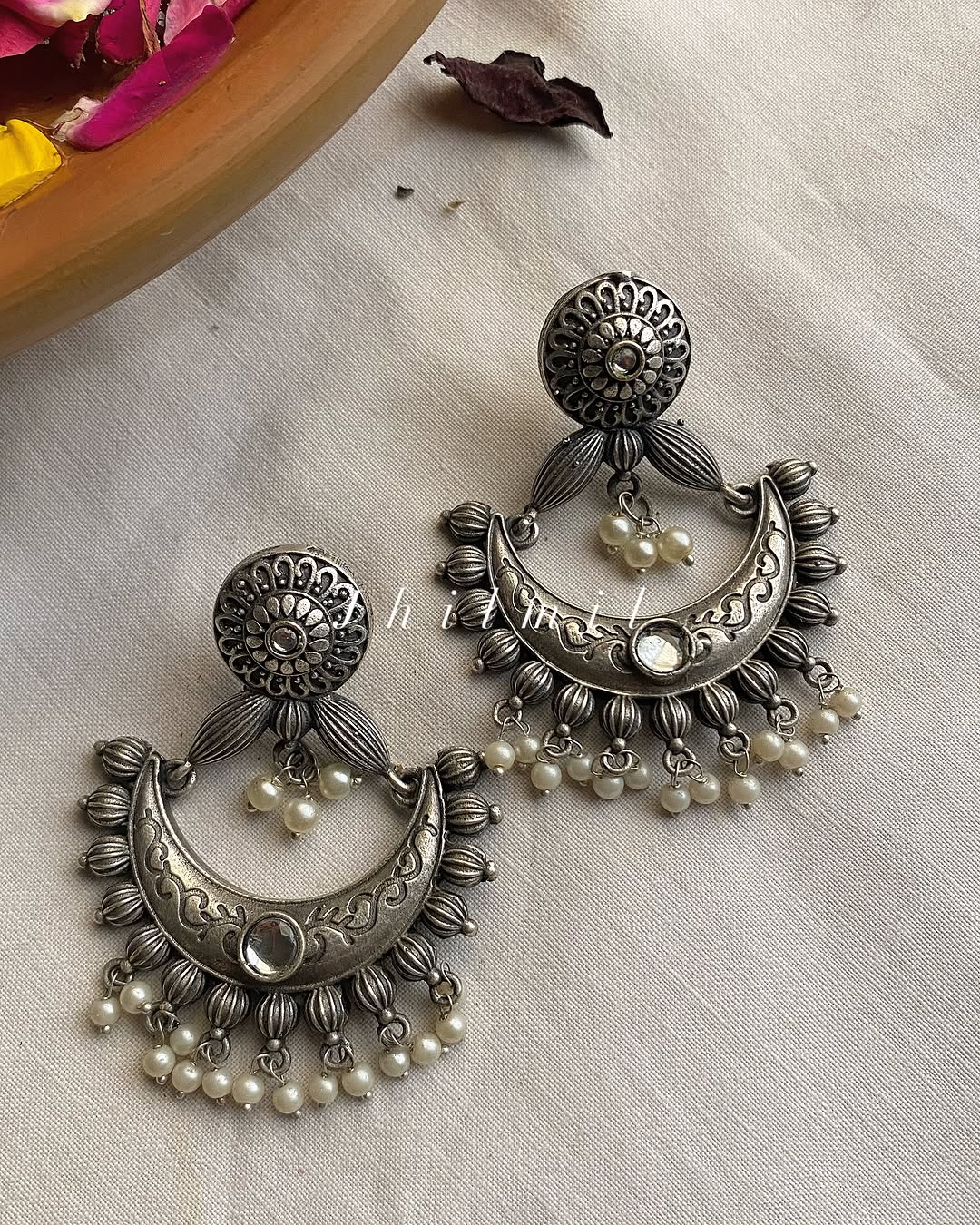 Nigarish chand bali earrings