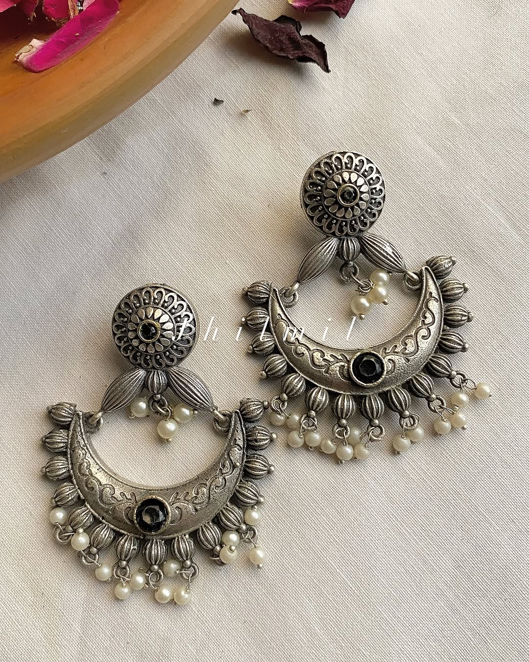 Nigarish chand bali earrings