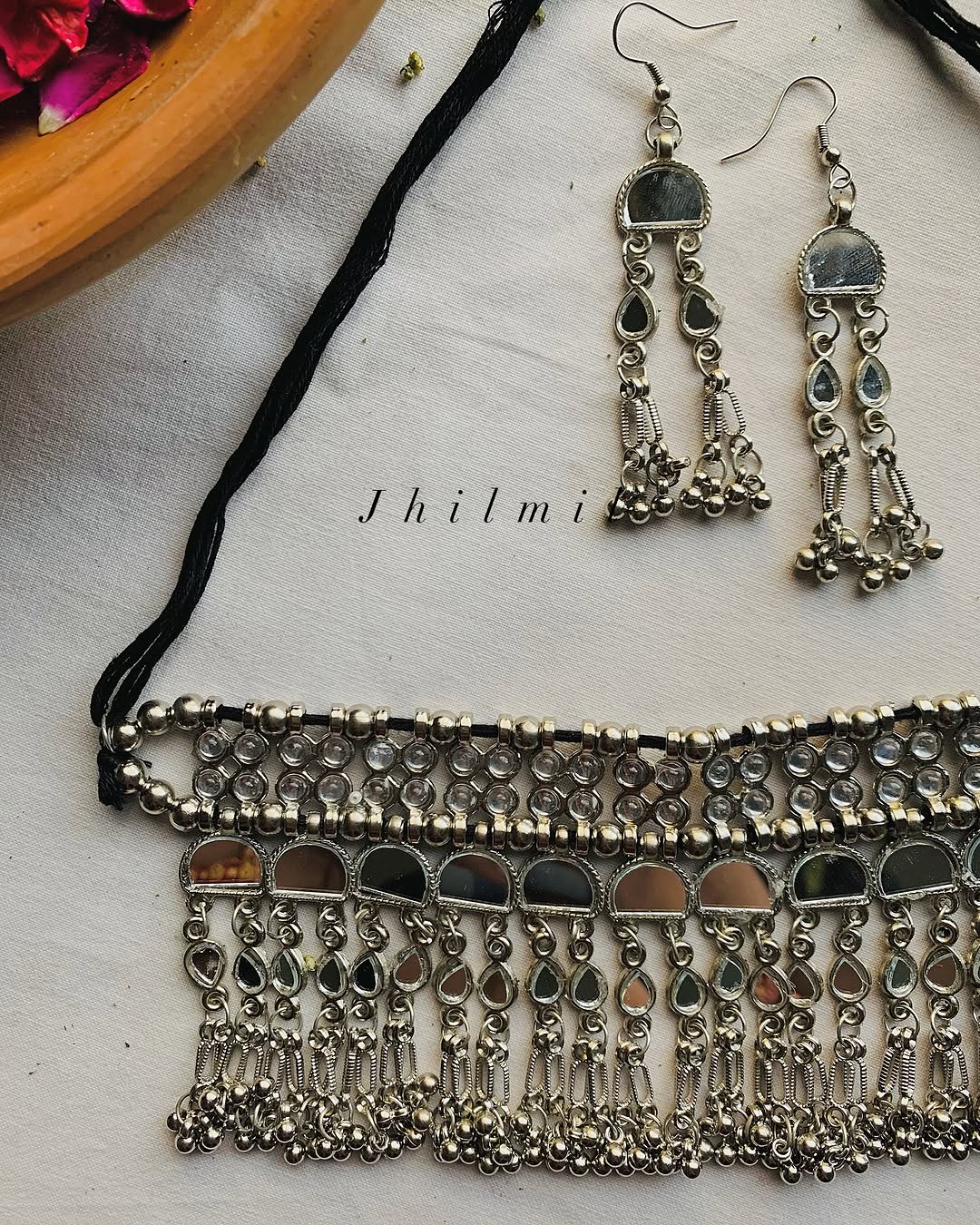 Long Layered Mirror Choker Set