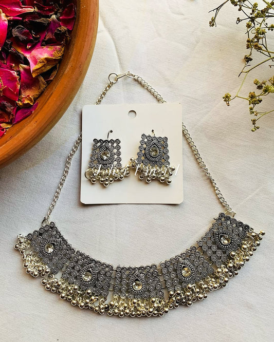 Oxidised stone beaded choker set