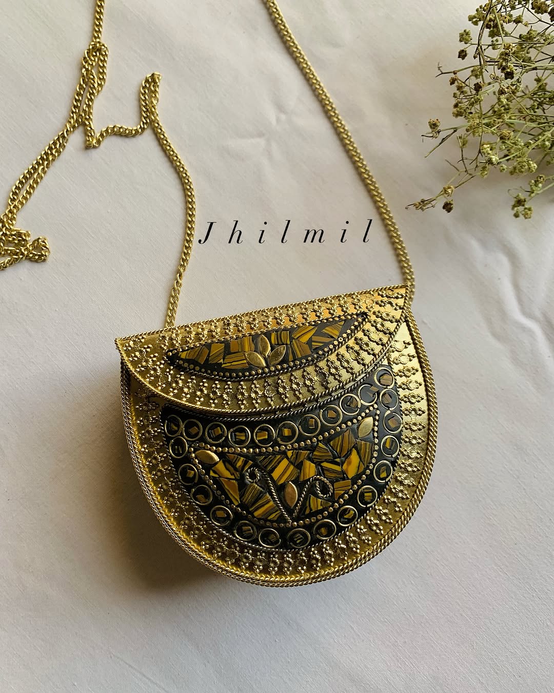 Golden Mini Metal Clutch - Round Design