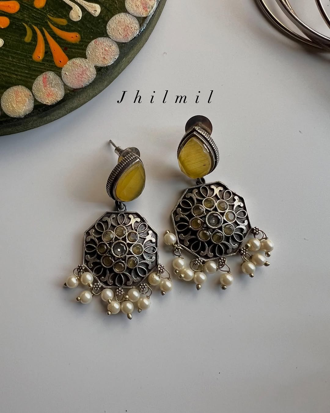 Mumtaz Ear candy
