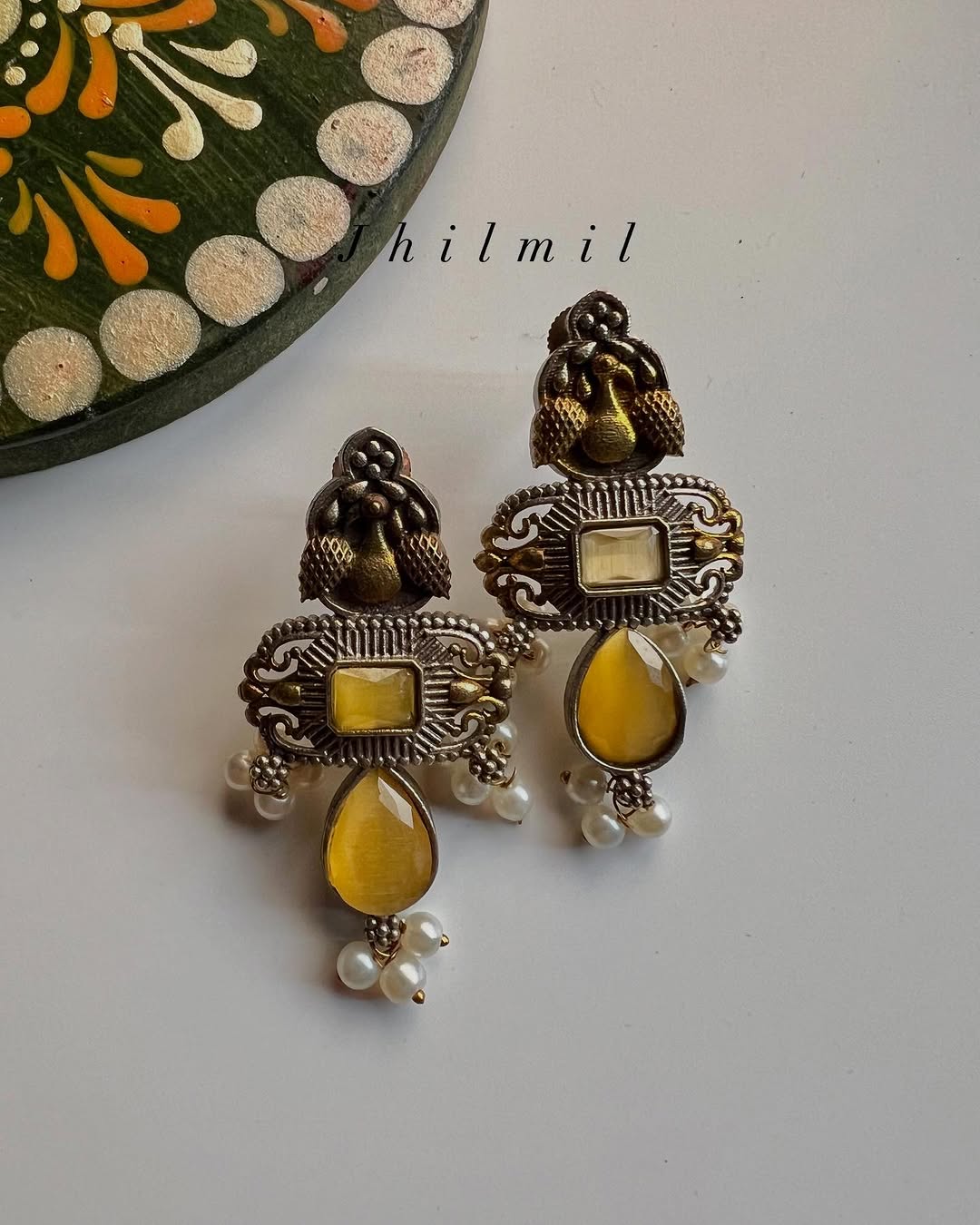 Roshanara Dual Tone Studs