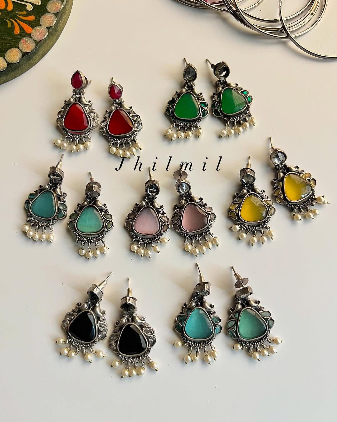 Hoor Ear Candy