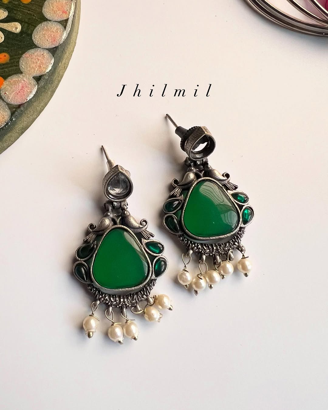 Hoor Ear Candy
