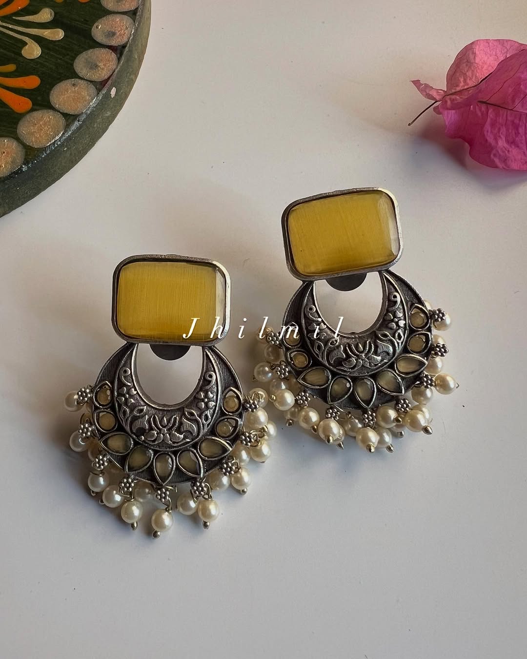 Chand Rukh Ear candy
