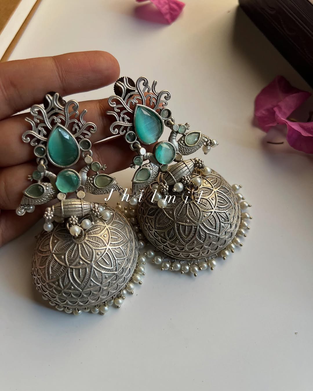Mahgul Jhumka