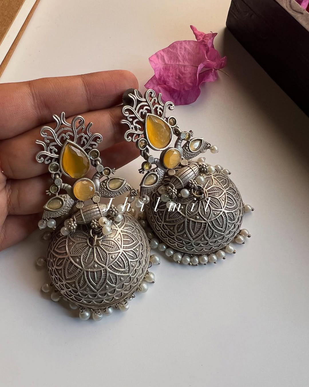Mahgul Jhumka