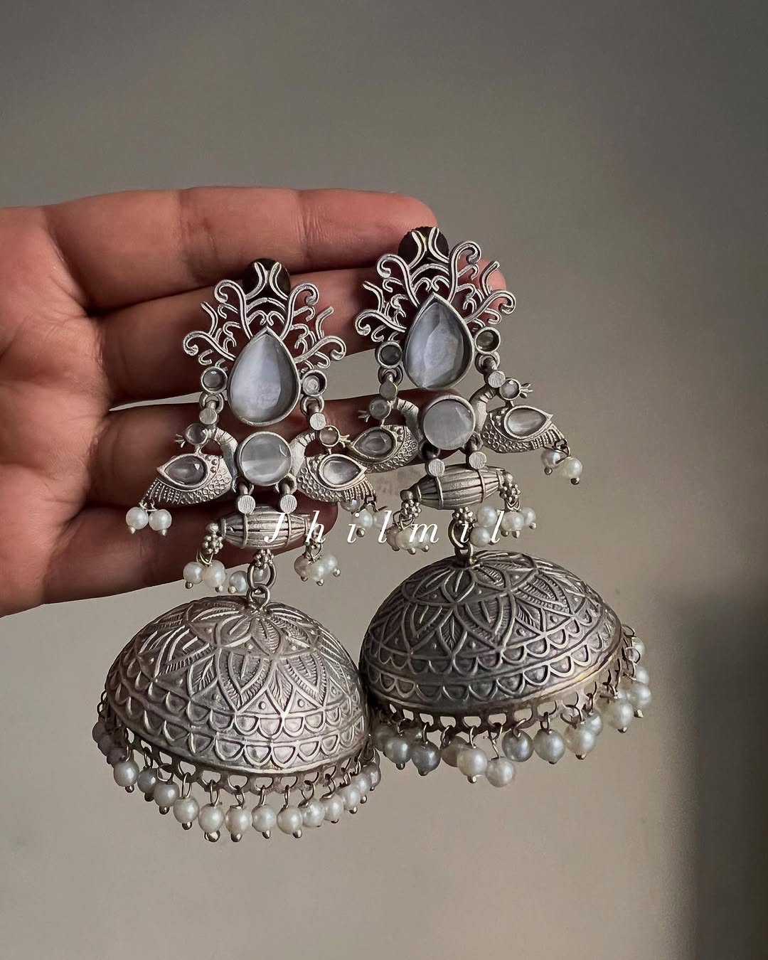 Mahgul Jhumka