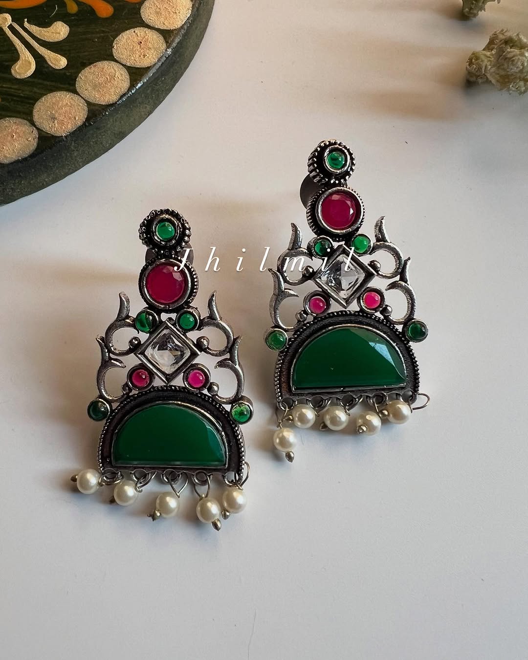 Zumur Ear Candy