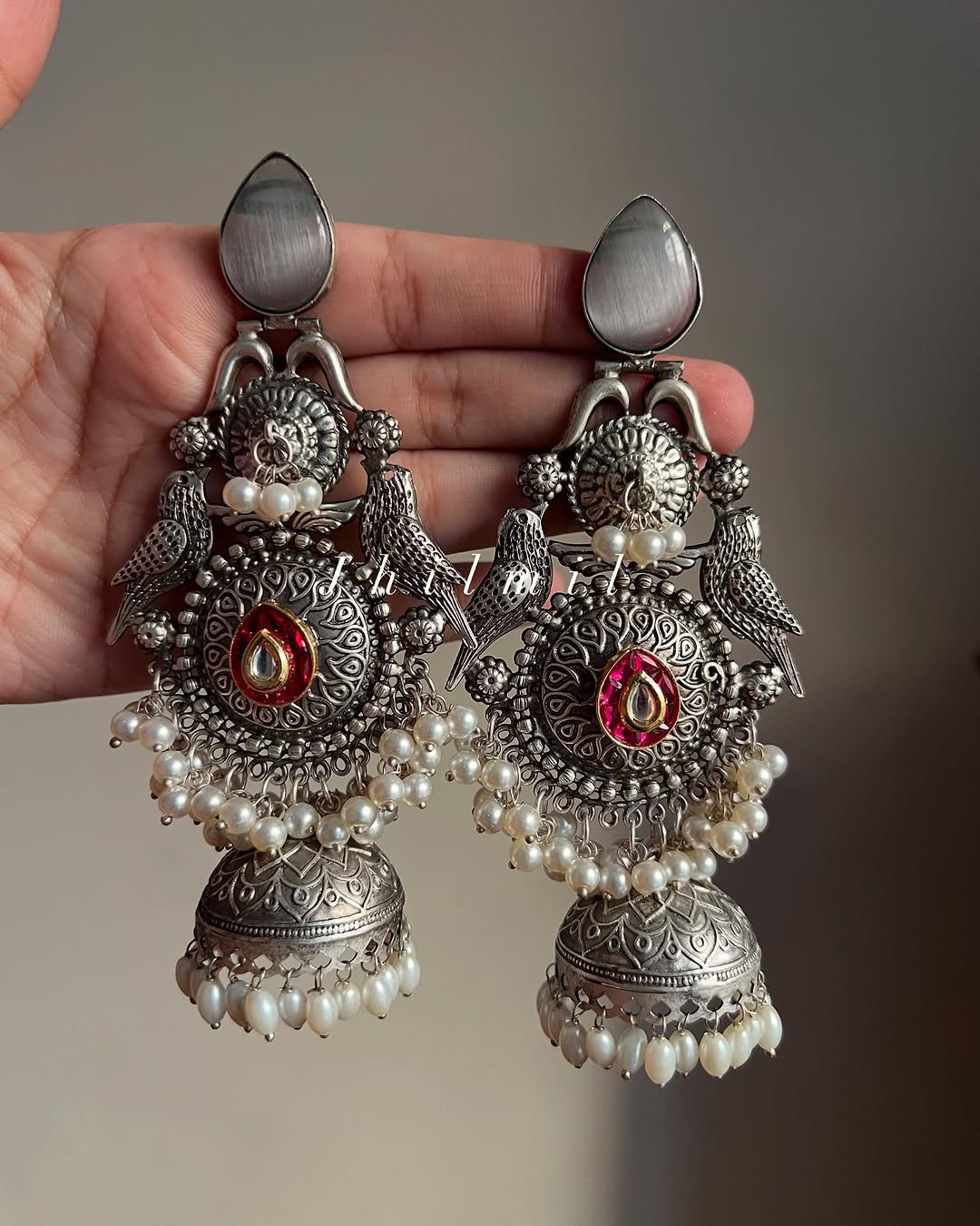 Zareya jhumkay