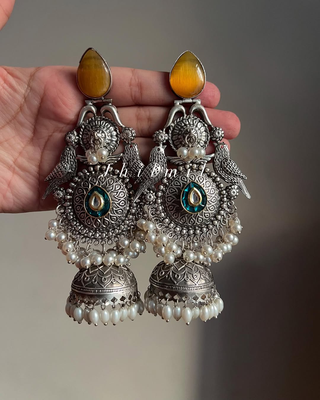 Zareya jhumkay