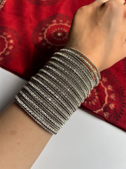 Silver Chamkeeli Bangles Set