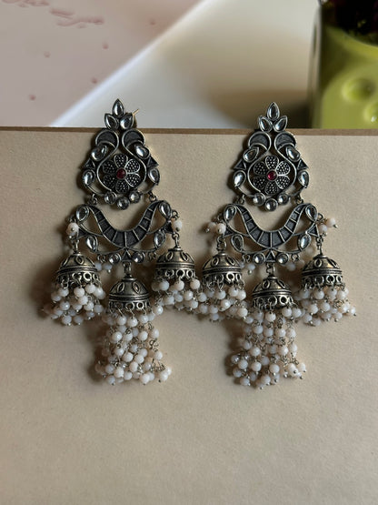 Dil Nasheen Earrings