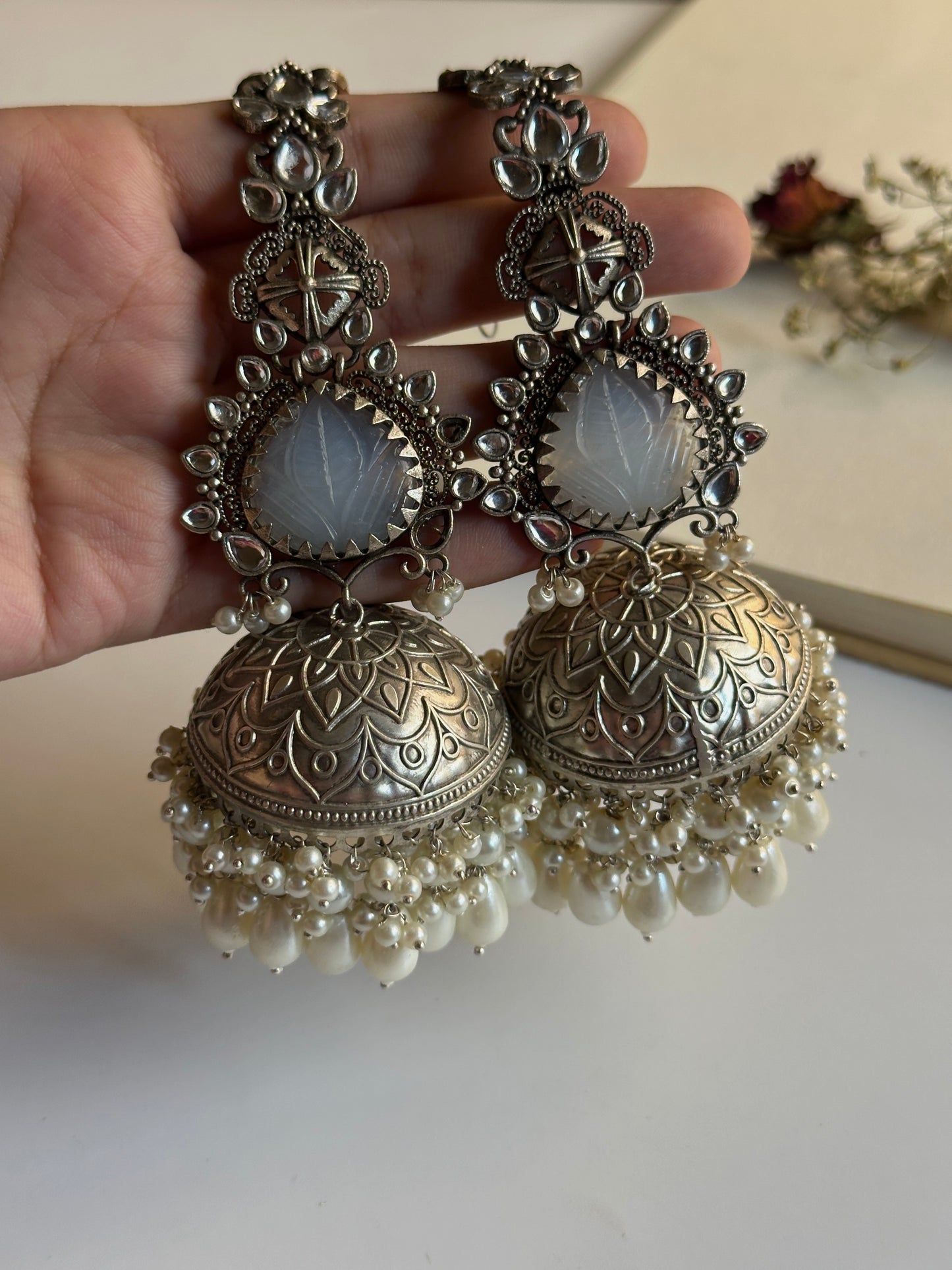 Sarosh Sahara Jhumka