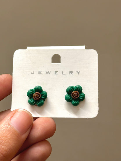 Flower Studs Design 3