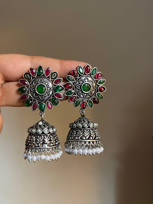Nargis Moti Jhumki