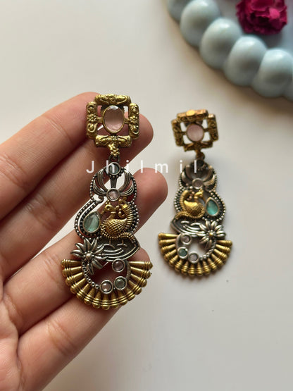 Zarish Dual Tone Earrings