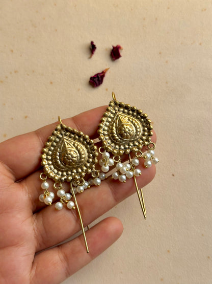 Paan Pin Earcuff