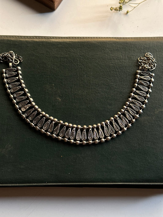 Silver Choker Design 11