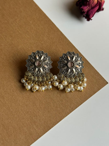 Dual Tone Phool Studs