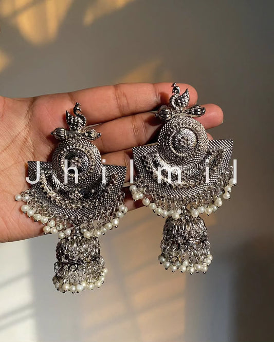 Silver Plated Swan Earring