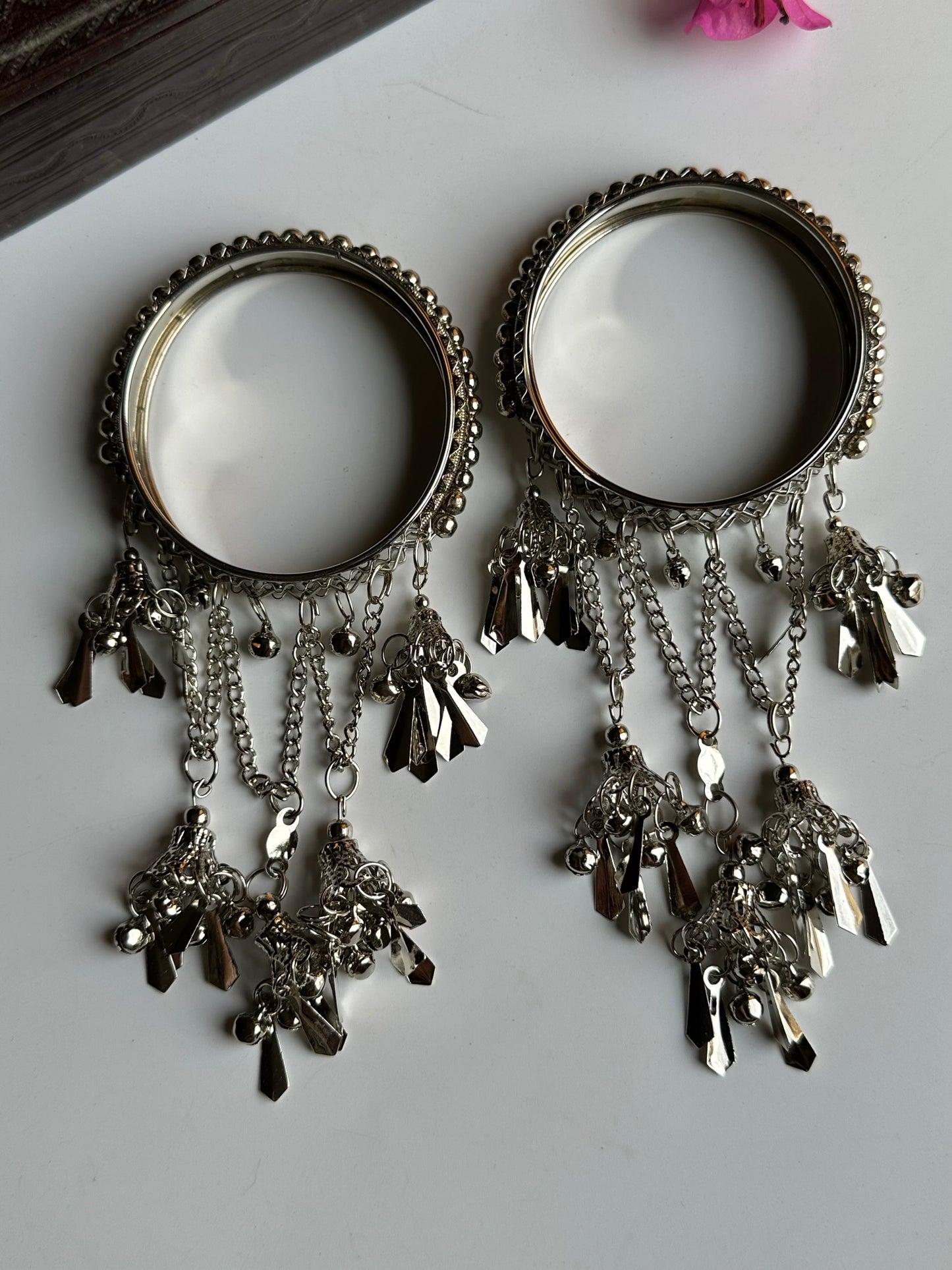 Fareedan Kaleera Bangles
