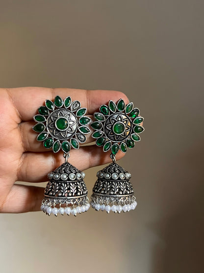 Nargis Moti Jhumki