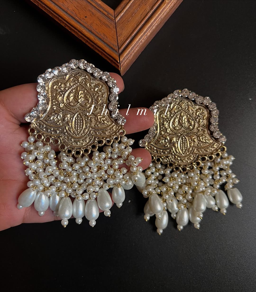 Tehzeeb Earrings