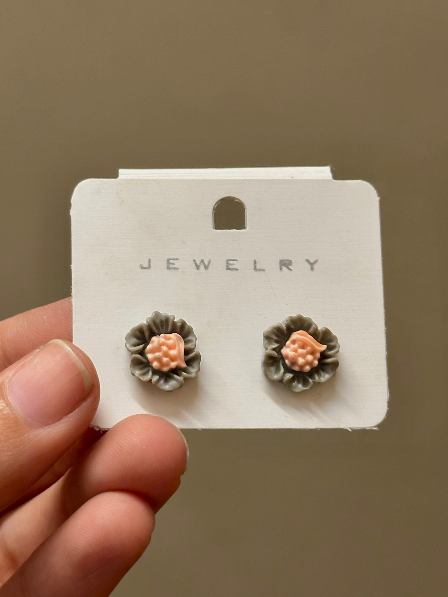 Flower Studs Design 4