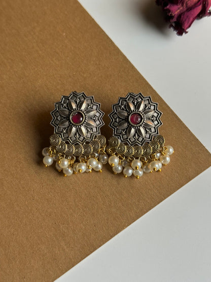 Dual Tone Phool Studs