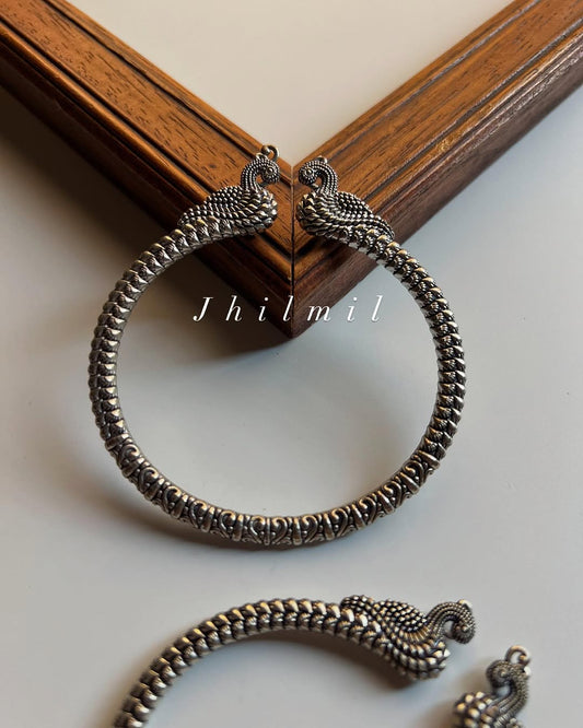 Mor Bangles