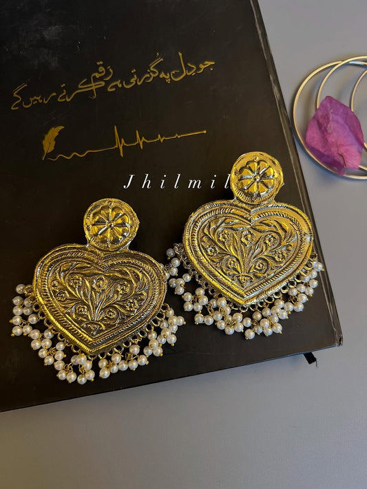 Dilraag Earrings