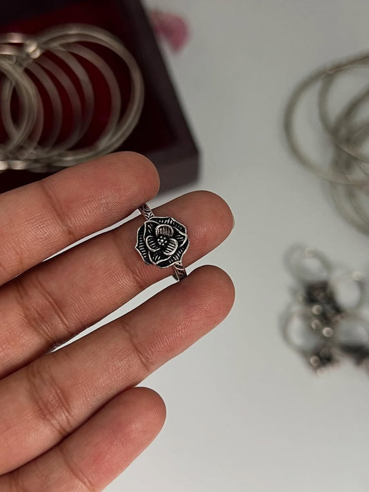 Toe Ring Design - 16