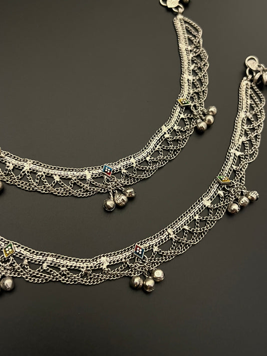 Suhana Ghungroo Pazaib